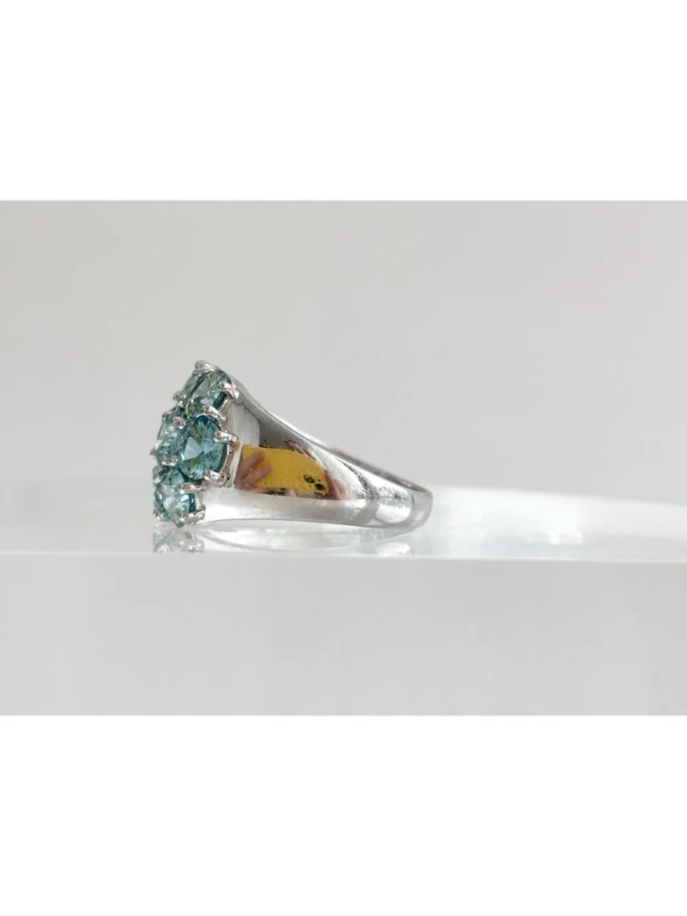 Blue Topaz Cluster Round Cut Gemstone Sterling Silver 925 Vintage Ring - sz 7.75